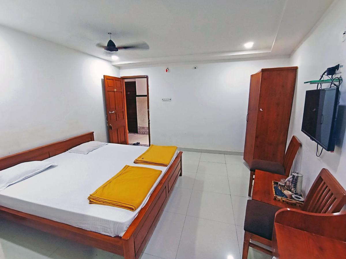 Staymaker Shri Shakti Residency Hubli Esterno foto