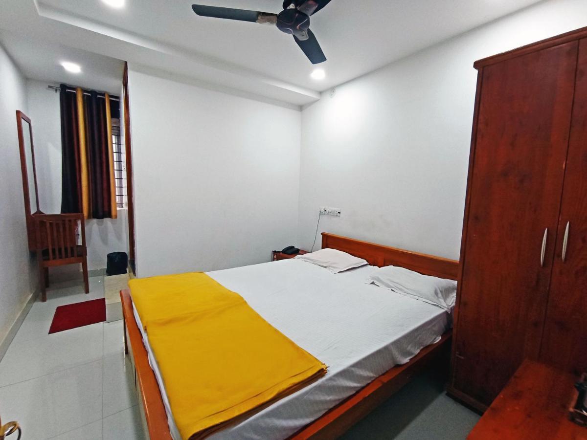Staymaker Shri Shakti Residency Hubli Esterno foto