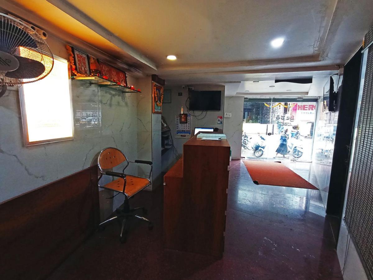 Staymaker Shri Shakti Residency Hubli Esterno foto