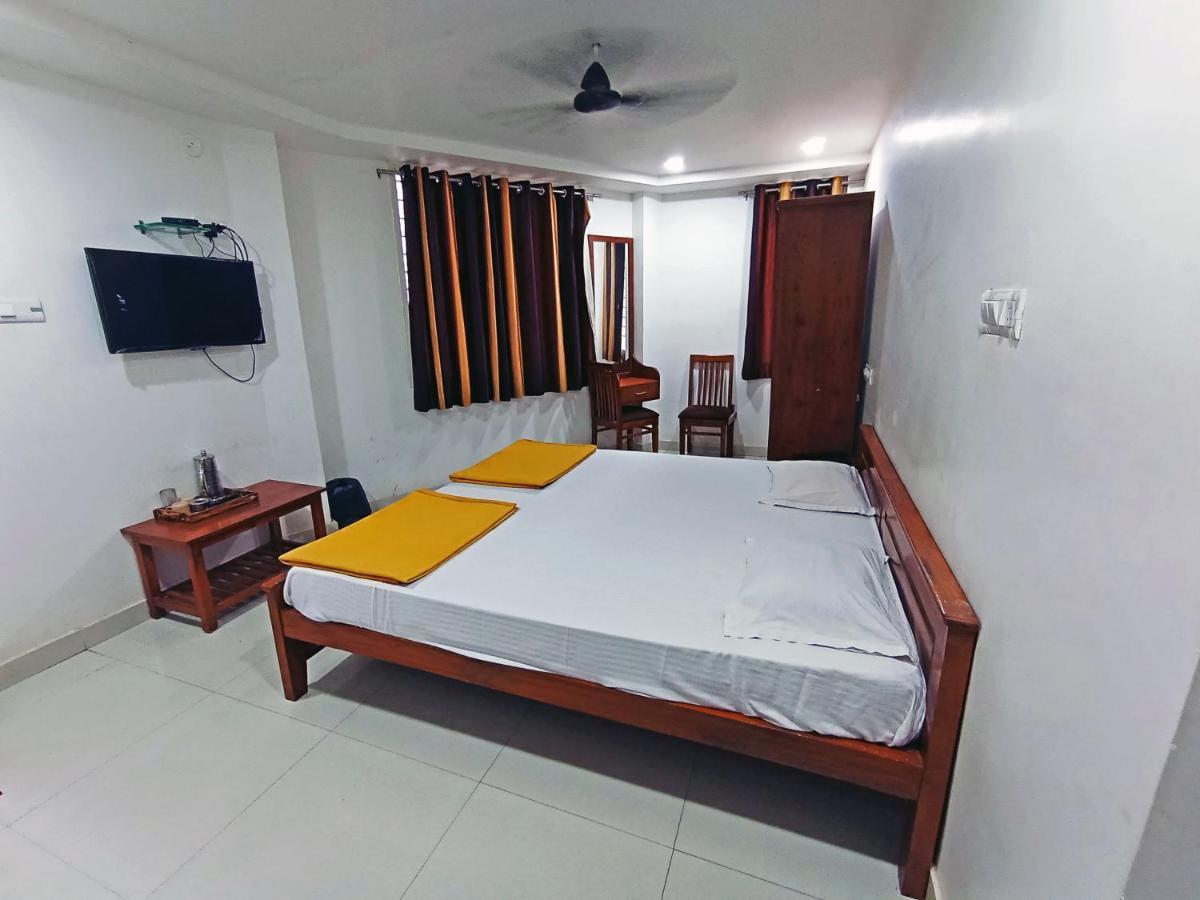 Staymaker Shri Shakti Residency Hubli Esterno foto