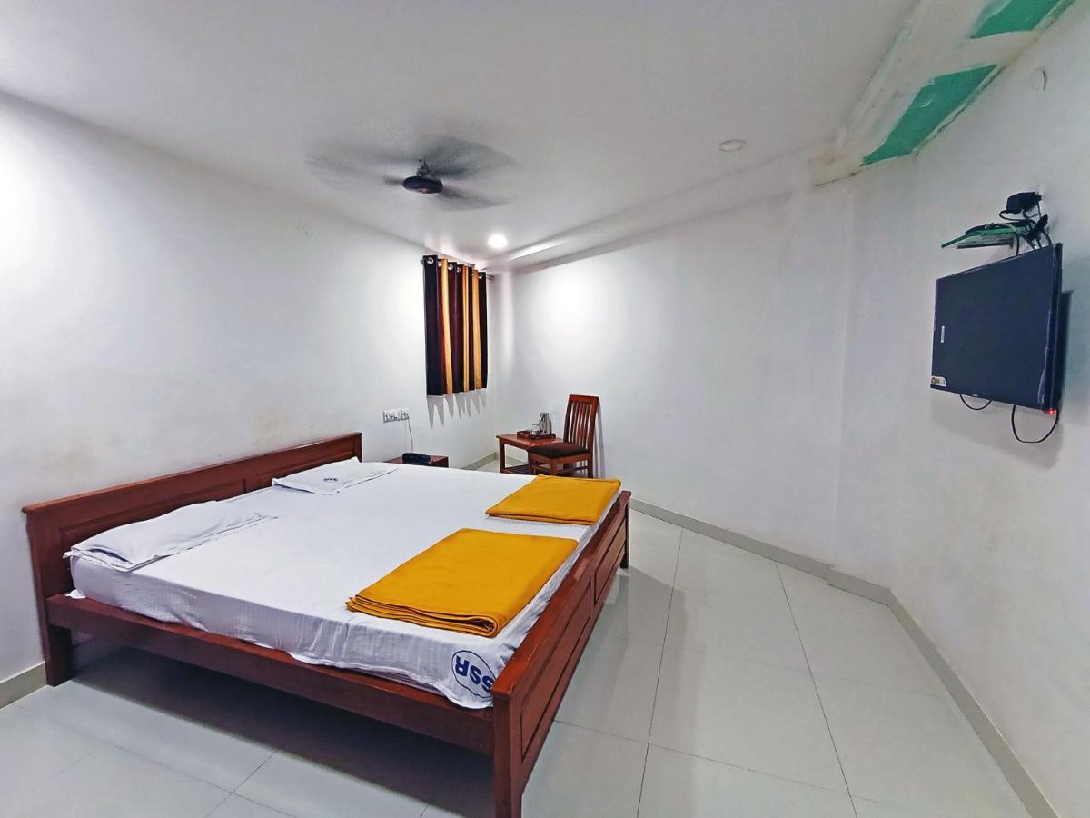 Staymaker Shri Shakti Residency Hubli Esterno foto