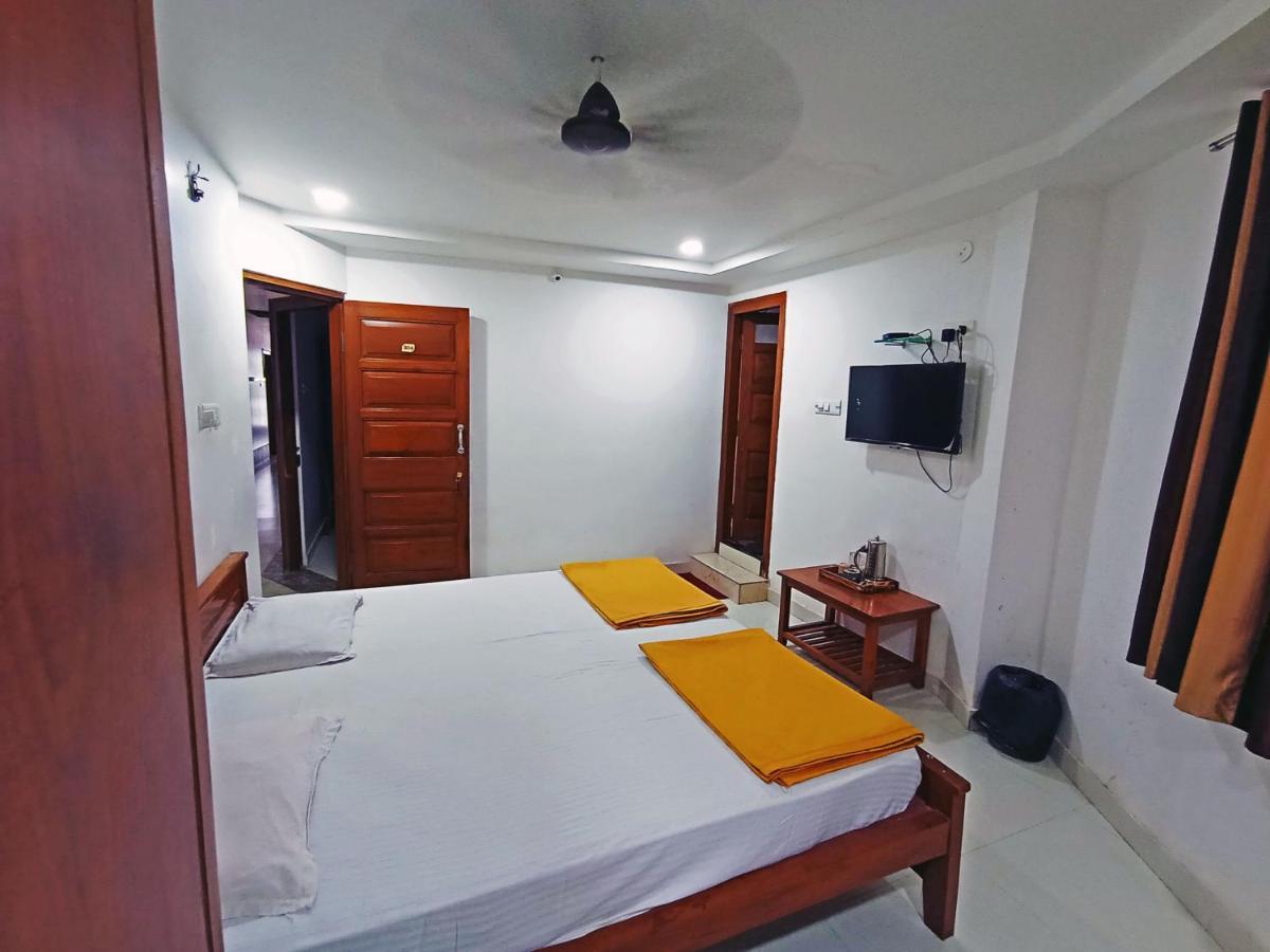 Staymaker Shri Shakti Residency Hubli Esterno foto