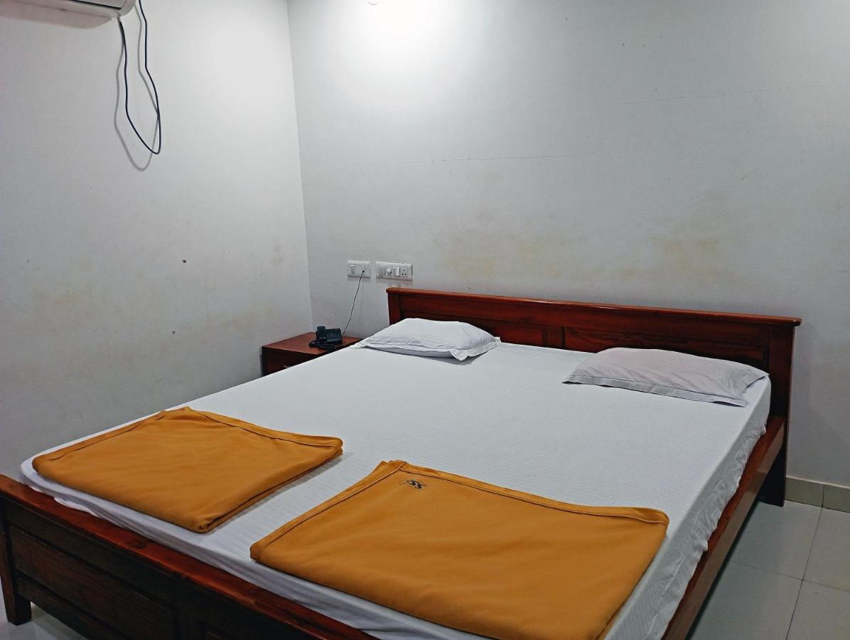 Staymaker Shri Shakti Residency Hubli Esterno foto