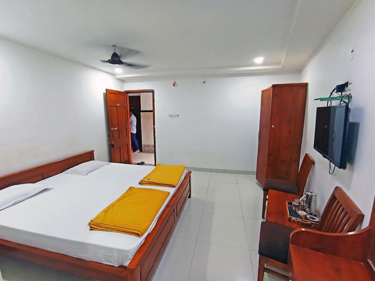 Staymaker Shri Shakti Residency Hubli Esterno foto