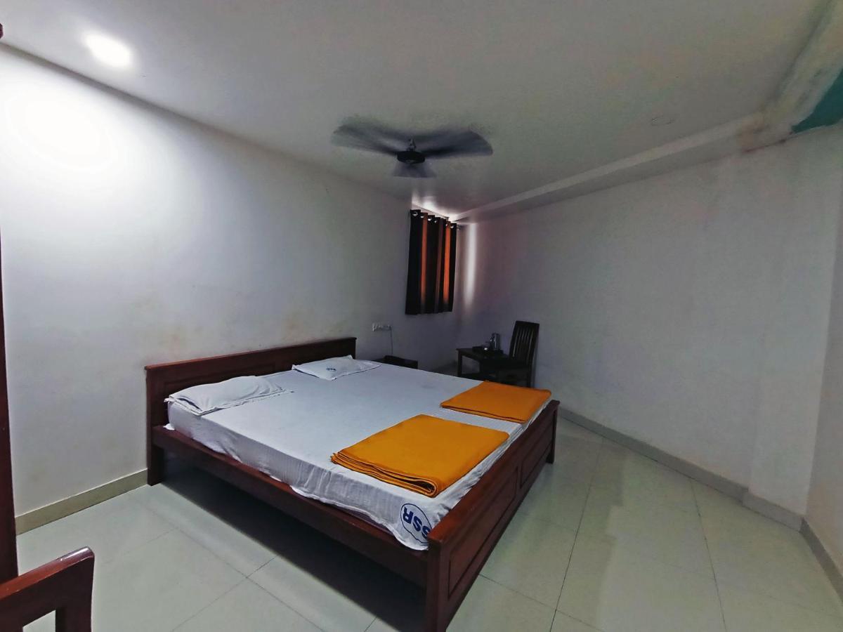 Staymaker Shri Shakti Residency Hubli Esterno foto