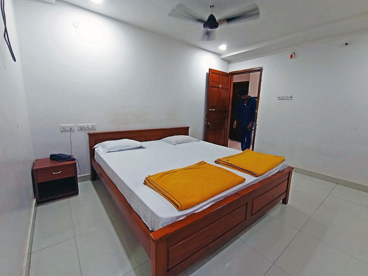 Staymaker Shri Shakti Residency Hubli Esterno foto
