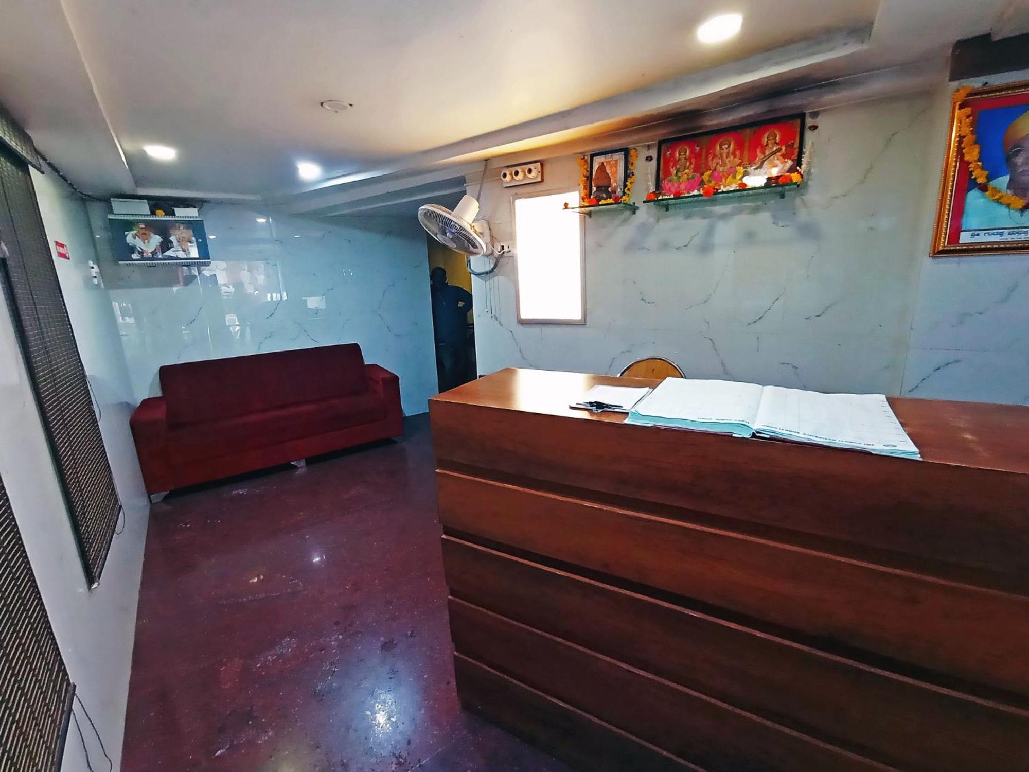 Staymaker Shri Shakti Residency Hubli Esterno foto