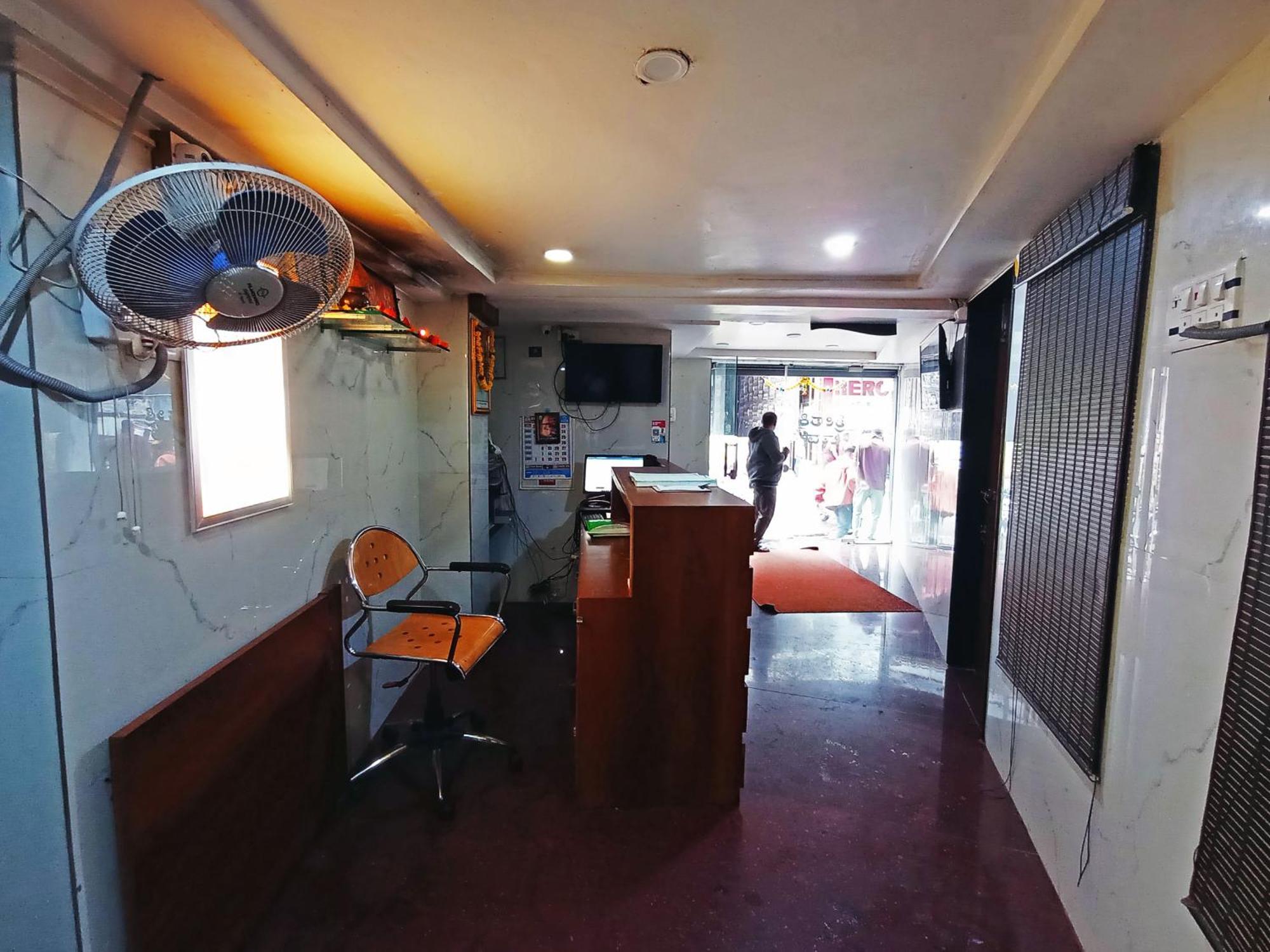 Staymaker Shri Shakti Residency Hubli Esterno foto